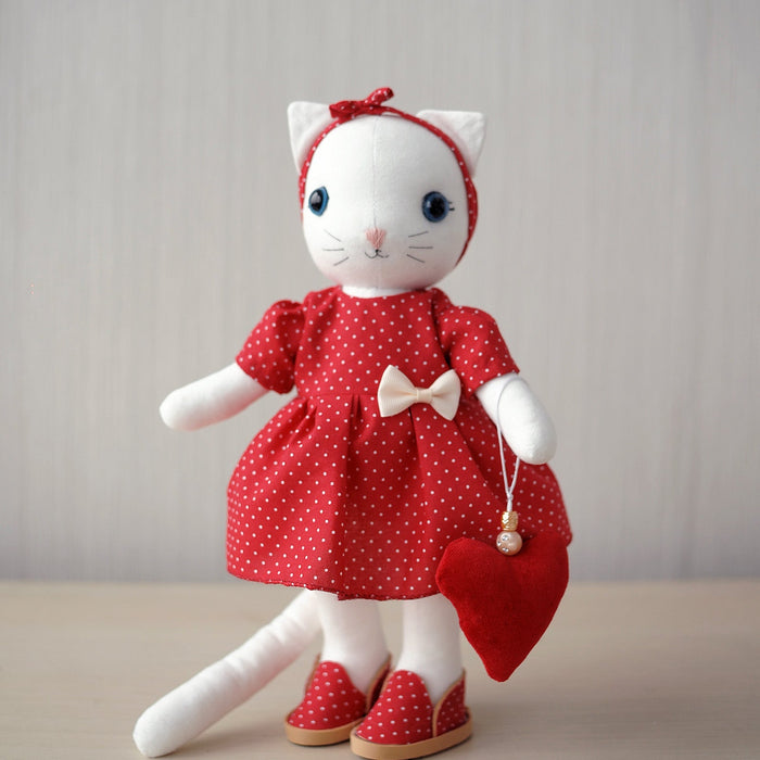 White Cat-0