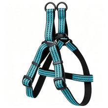 Size M Dog Harness - Reflective Nylon Pet Vest - Secure Adjustable Walking Safety Gear