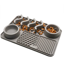Slow Feeder Lick Mat – CalmLick™ Interactive Feeding Mat for Dogs & Cats