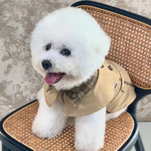 British Style Dog Coat Spring Brown Plaid Pet Outerwear with Adjustable Strap for Small Dog Puppy Trench Coat Cape Pet Coat