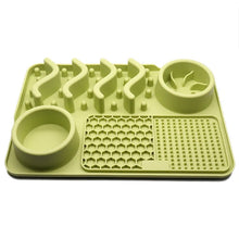 Slow Feeder Lick Mat – CalmLick™ Interactive Feeding Mat for Dogs & Cats