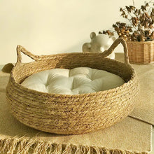 Rattan Katzenkorb mit Kissen – Warmer Schlafplatz für Katzen und Kätzchen